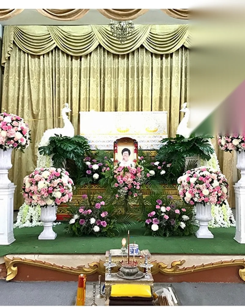 ดอกไม้ตั้งหน้าศพ ชุดมาตรฐาน ส่งด่วน กทม.