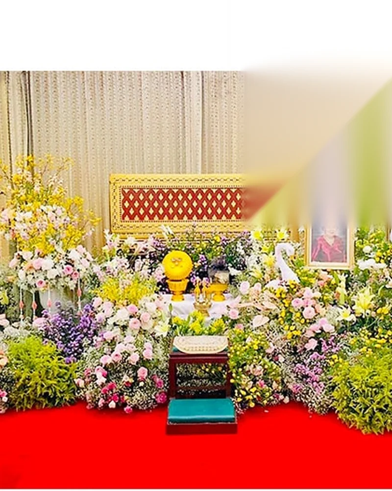 ดอกไม้ตั้งหน้าศพ ชุดใหญ่ ส่งด่วน กทม.