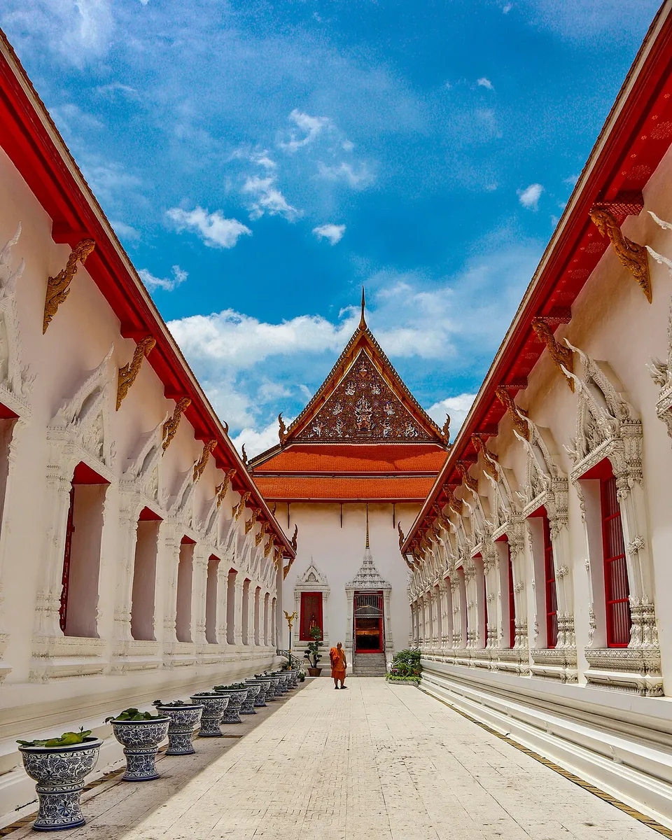 พวงหรีดส่งด่วนเขตพระนคร เกาะรัตนโกสินทร์ — วัดมหาธาตุฯ