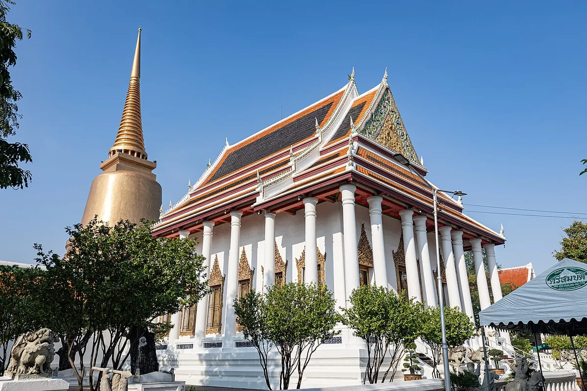 วัดโสมนัสวิหาร — ภาพ: Wikimedia Commons